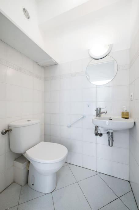 La Villa Julia - Calme - Spacieux - Parking Prive - Climatisation Menton Dış mekan fotoğraf