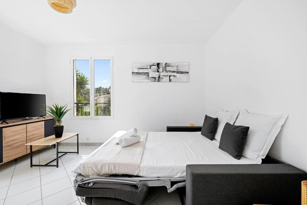 La Villa Julia - Calme - Spacieux - Parking Prive - Climatisation Menton Dış mekan fotoğraf